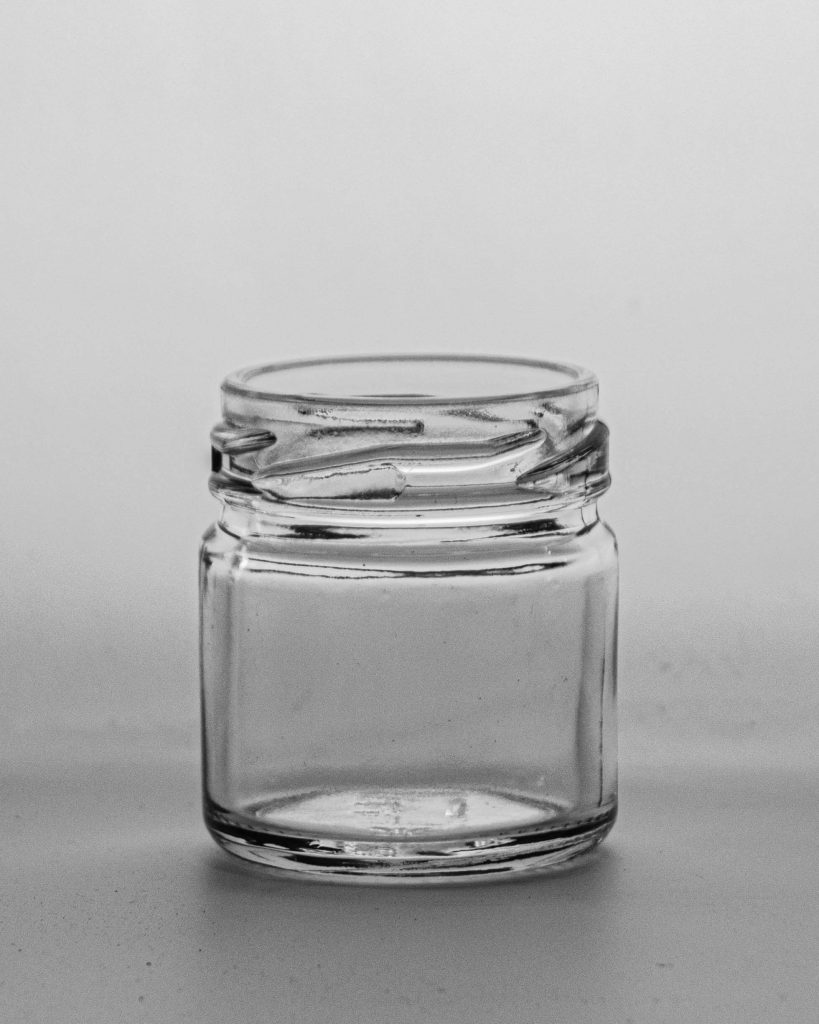 Üveg - Lapka Kft - Befőző-, mézes üvegek forgalmazása 40ml-to43